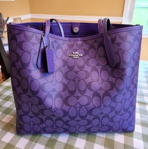 COACH Signature City Tote